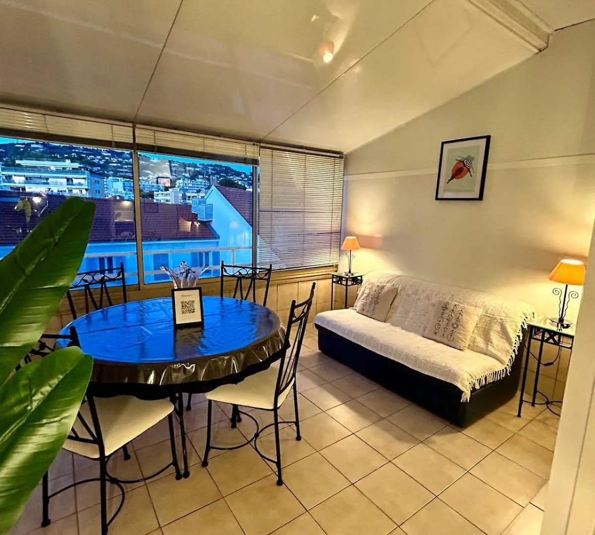 Cosy Studio Near La Croisette And The Beach Cannes