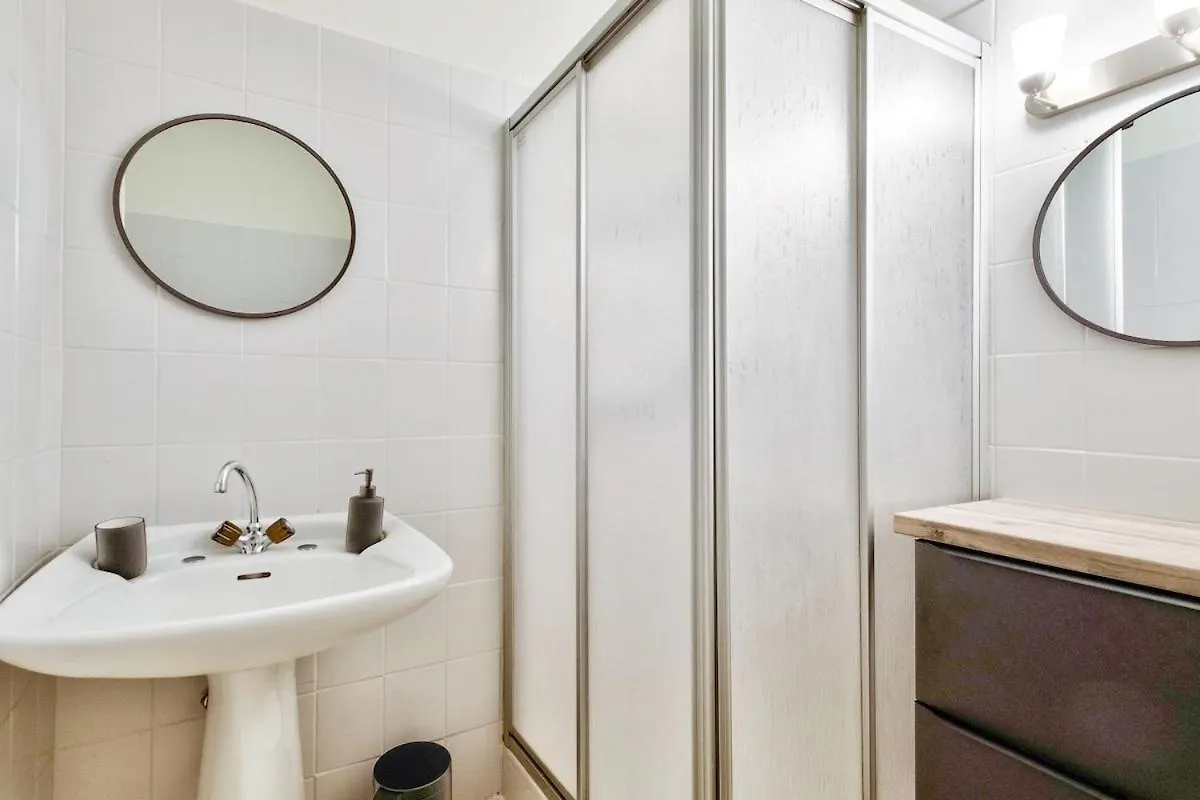 Cosy Studio Near La Croisette And The Beach 戛纳
